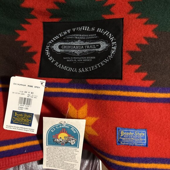 Pendleton Beaver State Chihuahua Trail Blanket Robe Ramona Sakiestewa New - Picture 1 of 7